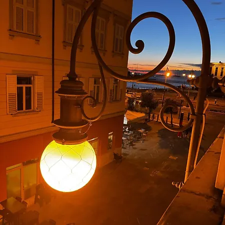 Casa Tommasini 3* 的里雅斯特